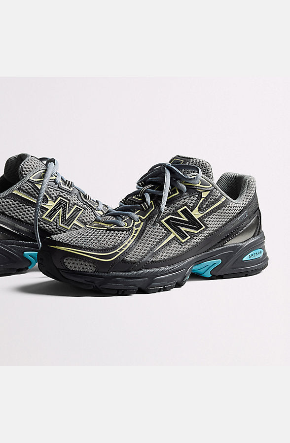 New Balance Men's Night Lights 740 Shoes - Faded Black/Dawn Glow And Taffy Blue