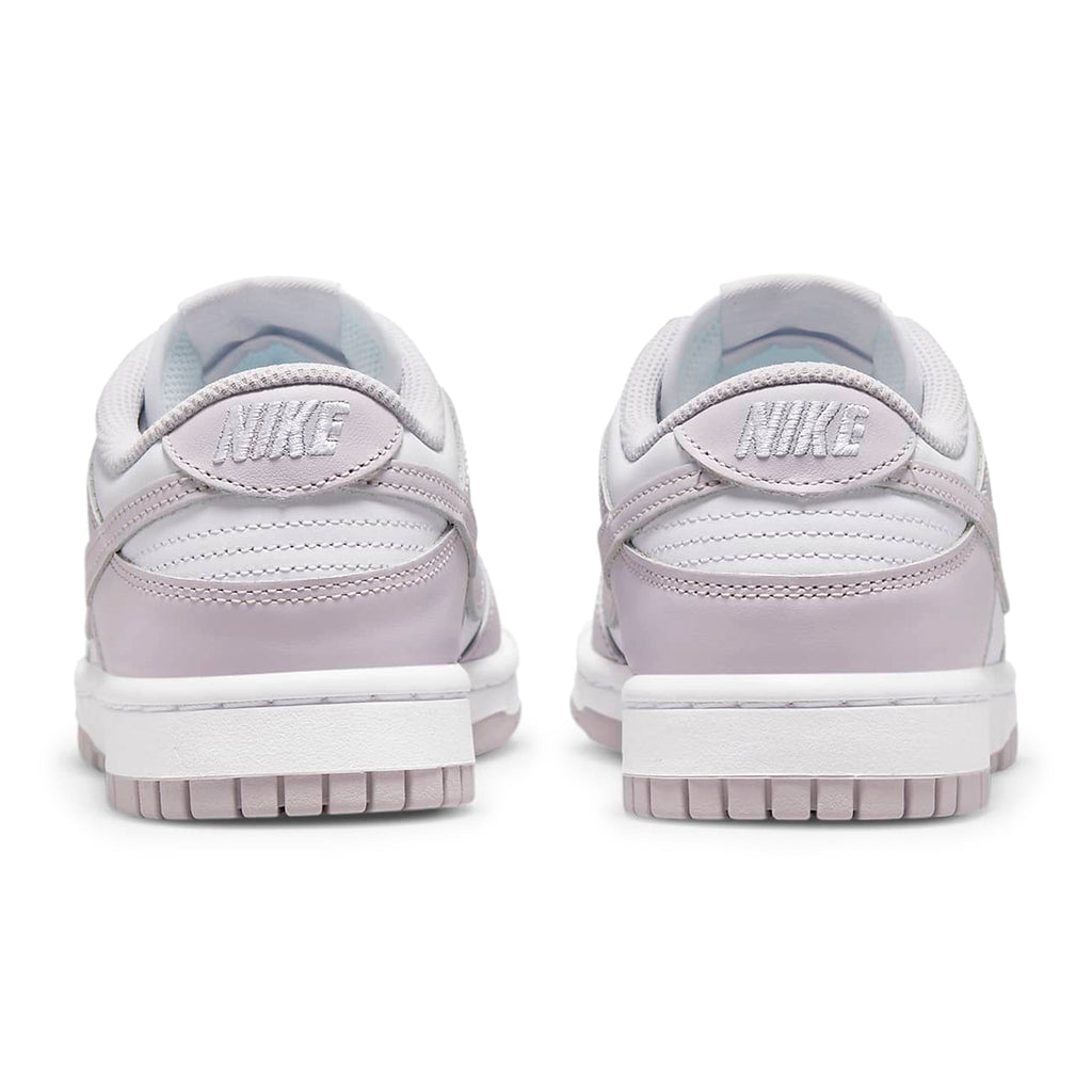 Nike Dunk Low Venice - Women's Sneakers - Pink